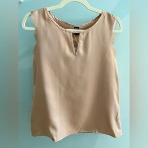 Emery Rose Shell Tank Beige / Size M